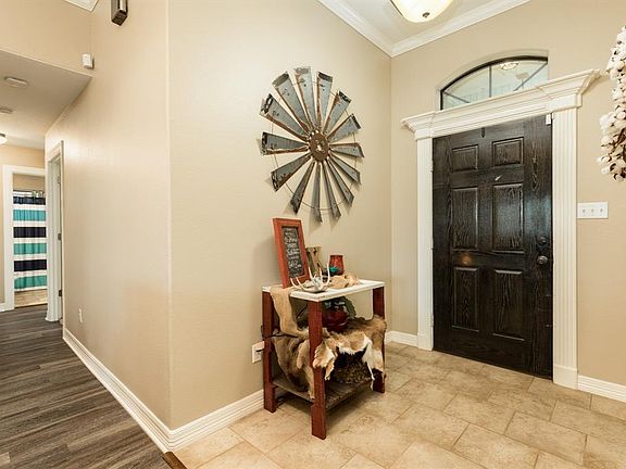 3rd image of 109 Eagle Nest Ct