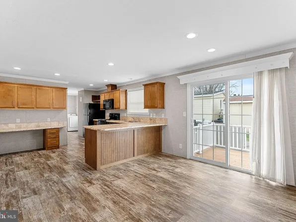 135 Gregory Pl, Winchester, VA 22603