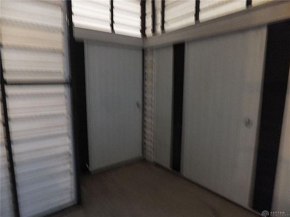 4th image of 5181 Santa Fe Dr