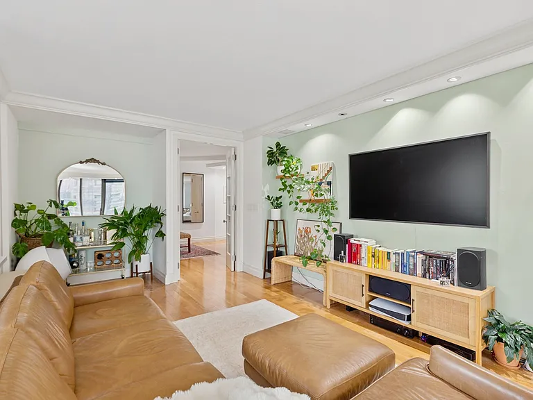 5 E 22nd St #9J — Photo 5