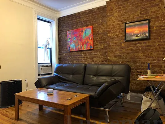 Rented by Lindemar LLC | media 32