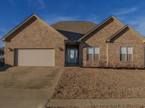 617 Ayden Mannon St, Rogersville, AL 35652