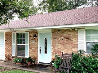 2265 Carolyn Ave, Denham Springs, LA 70726