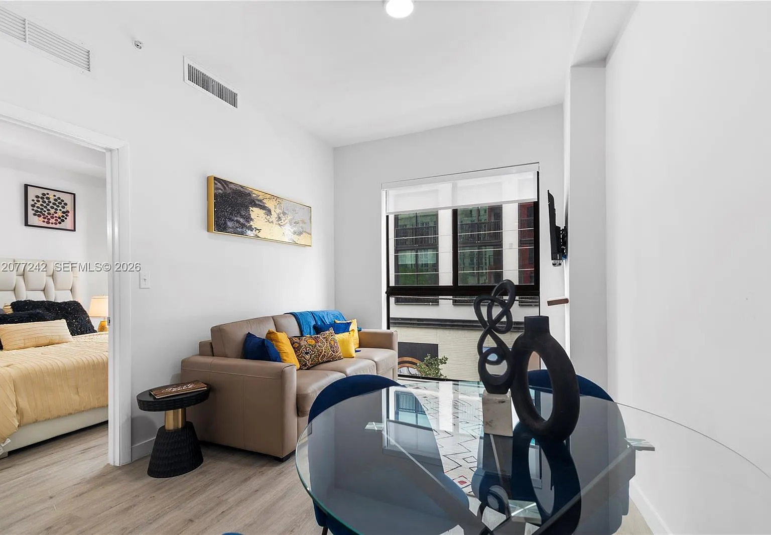 Wynwood Atriums Condo — Photo 2