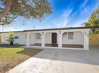 9320 SW 43rd St, Miami, FL 33165