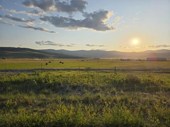 Nhn Fox Rd, Hot Springs, MT 59845