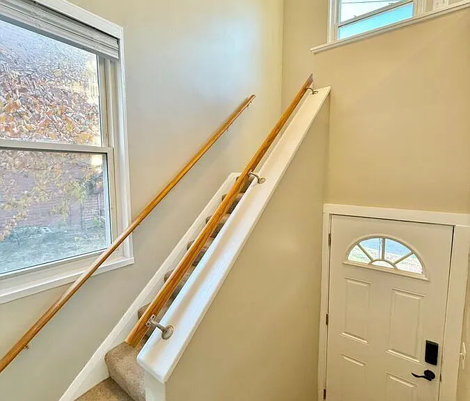 4407 2nd St NE #2 — Photo 2