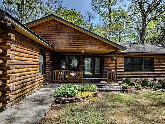 3rd image of 97 Lakeview Road
