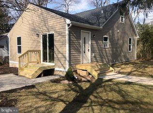 1455 Brewer Neck Rd, Pasadena, MD 21122