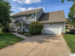 17466 V St, Omaha, NE 68135