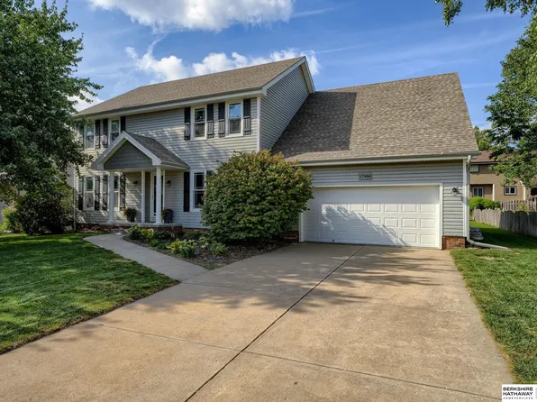 17466 V St, Omaha, NE 68135