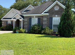 1231 Peacock Trl, Hinesville, GA 31313