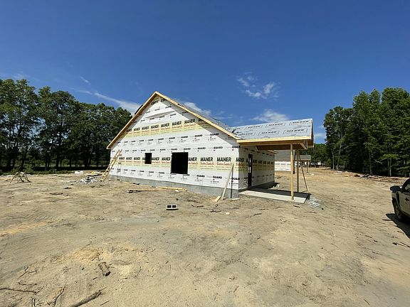 4th image of 3756 Wire Road