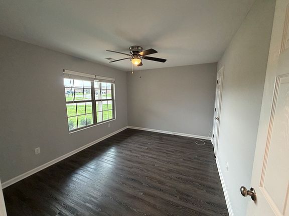 5th image of 354 Anna Hume Blvd