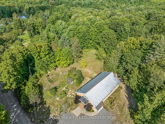 5th image of 1812 Frontenac Rd