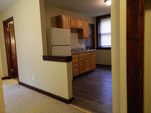 2nd image of 2836 Gasconade St Floor 2