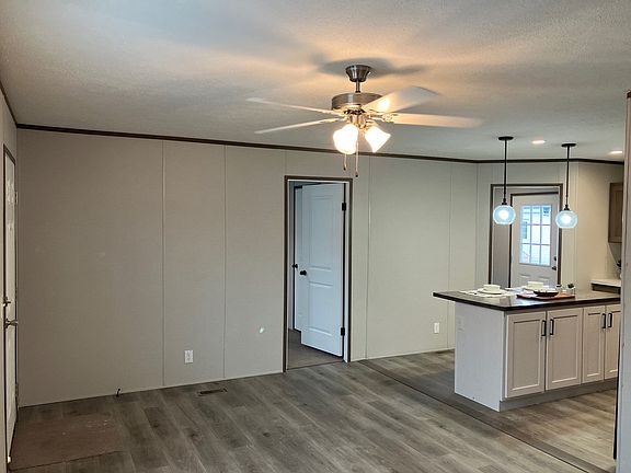 2nd image of 2314 Johnson Street Site #37