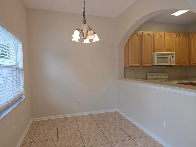 16661 Cedar Crest Dr — Photo 16