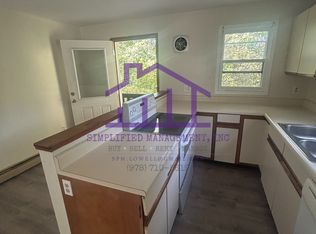 210 Plymouth St #204, Fitchburg, MA 01420