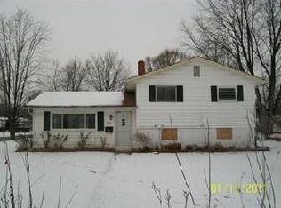 4906 Charles Rd, North Ridgeville, OH 44039