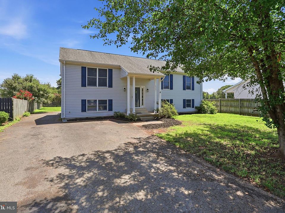 1st image of 6391 Waterdale Ct