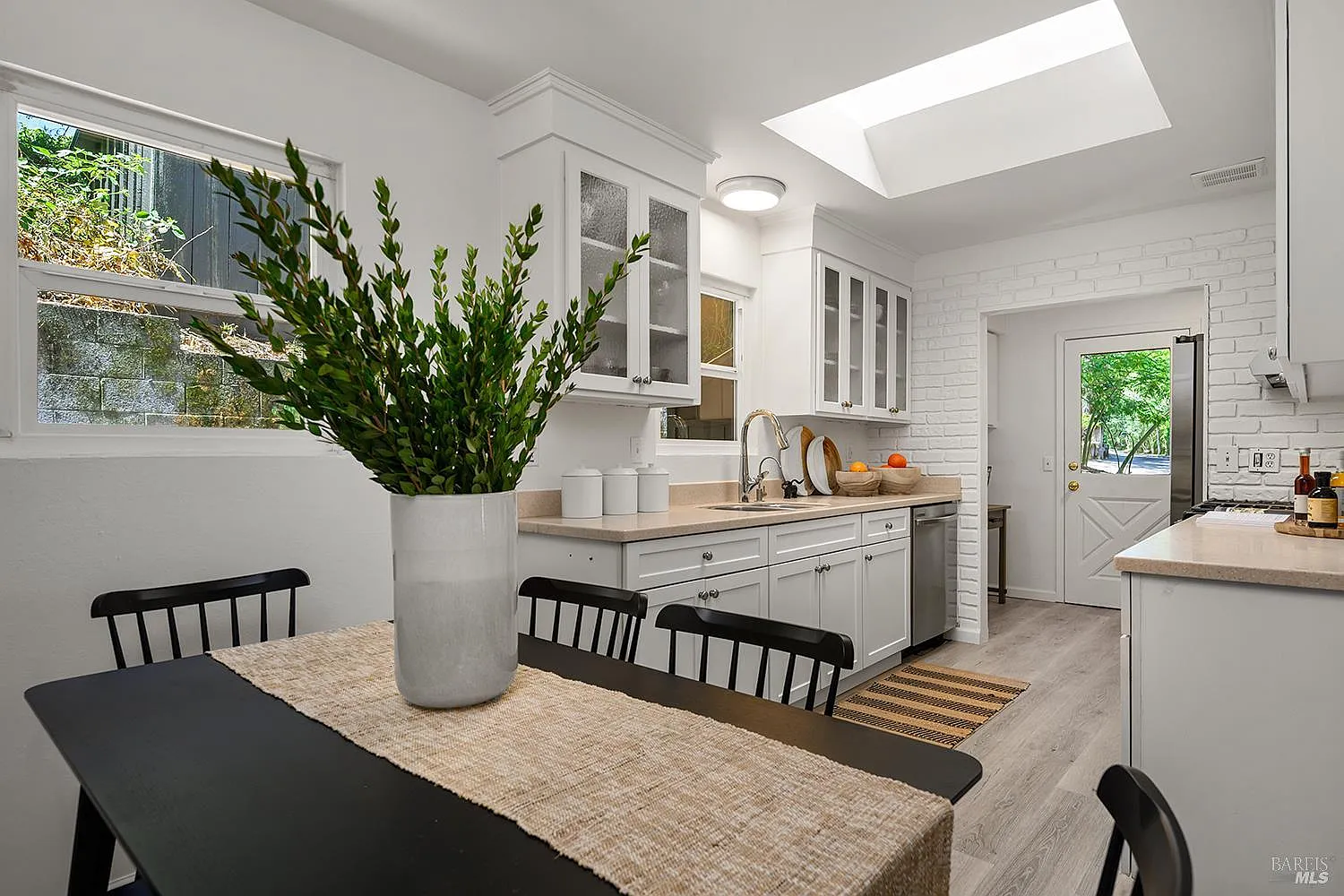 10215 Occidental Road - Photo 4