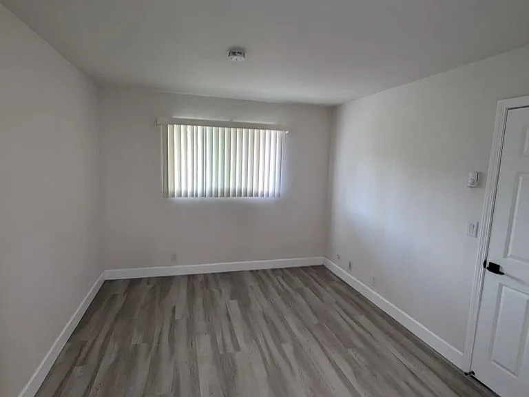 Vista Capri Apartments in Kearny Mesa — Photo 29