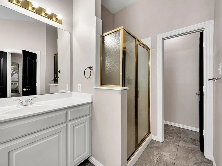 6008 Rock Ridge Dr — Photo 7