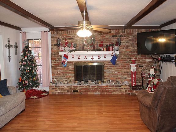 4th image of 2205 Kentucky Dr