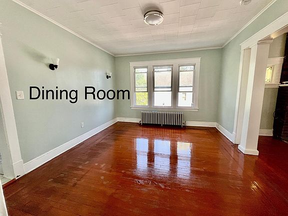 2nd image of 1061 Washington Ave #2