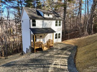 151 Hilltop View Dr, Fletcher, NC 28732