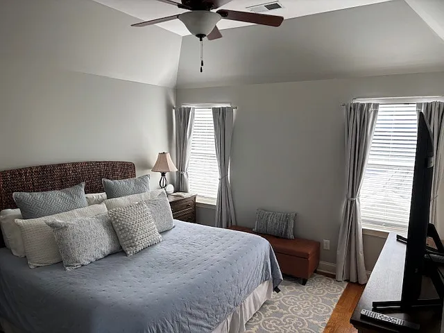 318 Byron Way — Photo 33