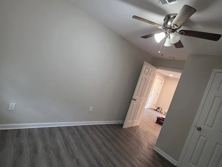 5622 Edith St #5622 — Photo 12