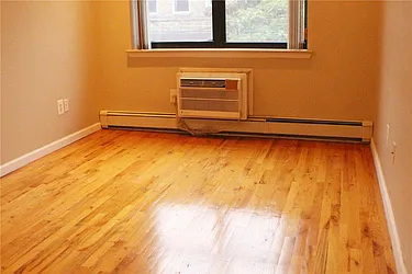 Rented by Space Marketing Shop