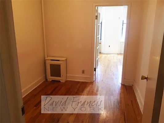 Rented by David Francis New York LLC | media 3