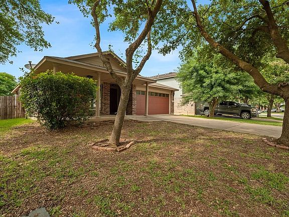 4th image of 1416 Fort Lloyd Pl