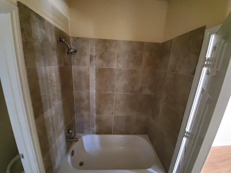 7736 Osakwe St — Photo 19
