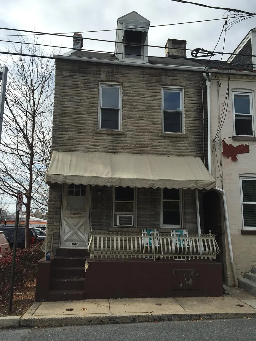 442 N Market St photo 1