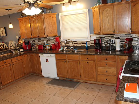 4th image of 1407 W County Road 300 S