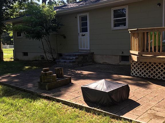 4th image of 2109 1st Ave