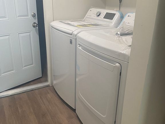 3rd image of 1219 Georgia Ave #3