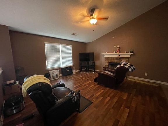 5th image of 3509 Looper Lake Rd