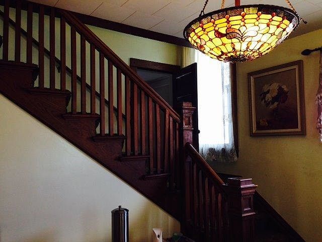 2nd image of 612 Kenilworth Ct