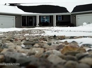 6150 S Dewitt Rd, Saint Johns, MI 48879