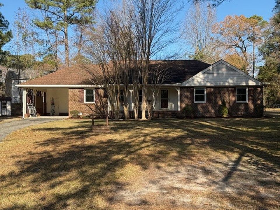 1st image of 1501 Darby Pl