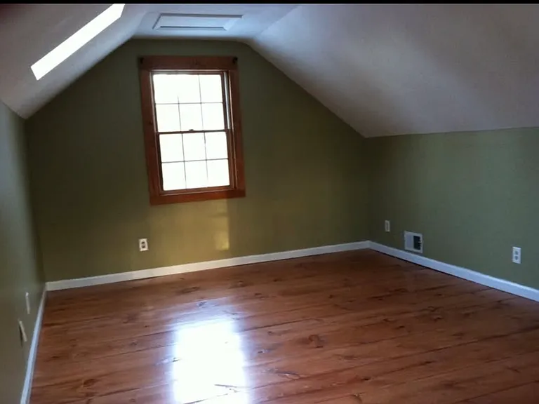 291 W Valley Brook Rd — Photo 8