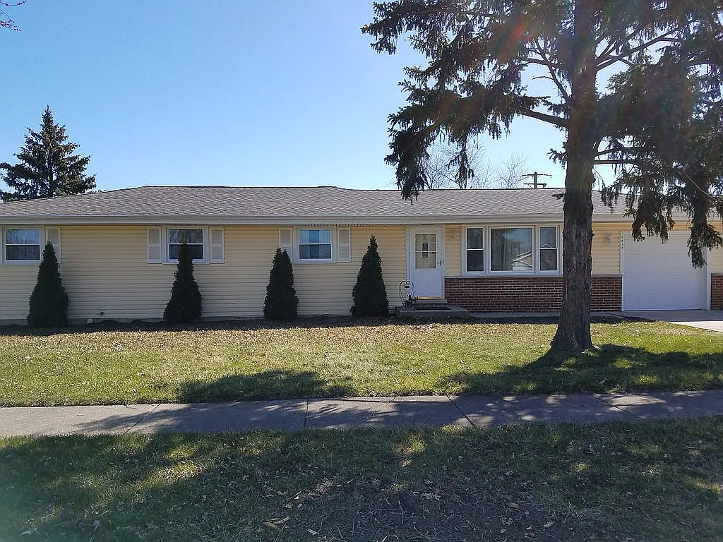 9035 S 87th Ave photo 1