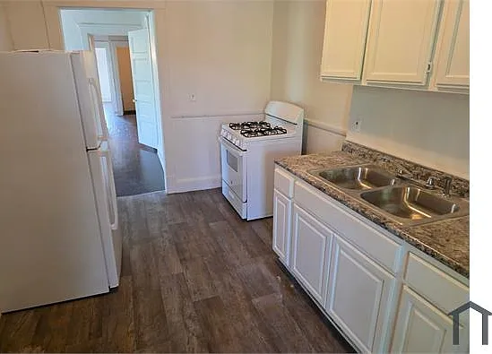 2 bed, 1200 sqft, $900 — Photo 3