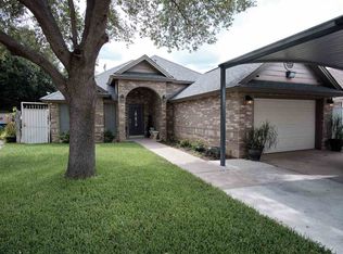 9004 Tulane Dr, Laredo, TX 78045