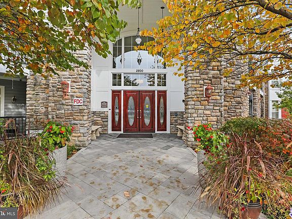 2nd image of 2800 Stone Cliff Dr Unit 310